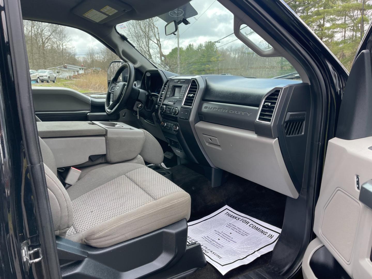 2017 Black /Gray Ford F-250 SD XLT Reg Cab 4WD (1FTBF2B69HE) with an 6.2L V8 OHV 16V FFV engine, 6-Speed Automatic transmission, located at 11115 Chardon Rd. , Chardon, OH, 44024, (440) 214-9705, 41.580246, -81.241943 - This 2017 Ford F-250 XLT Reg Cab is a capable heavy-duty truck equipped with a powerful 6.2L V8 engine, paired with a 6-speed automatic transmission and 3.73 gearing. It features daytime running lights, dusk-sensing headlights, a backup camera, backup sensors, and a snow plow package. This truck boa - Photo#33